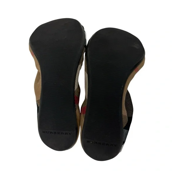 Burberry Nova Check Plaid Round Tow Ballet Flats - Picture 4 of 7